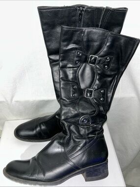 Women's Black Leather Mid-Calf Buckle Heeled Boots